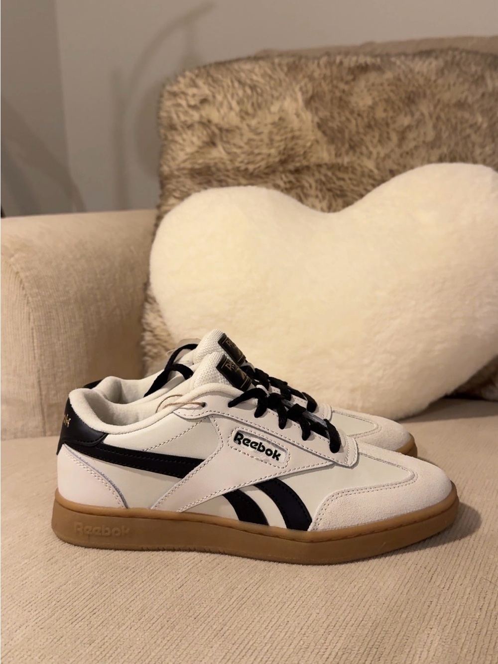 Reebok Club C Grounds UK Sneakers Women’s 6.5 White Black Gum Sole NWOT